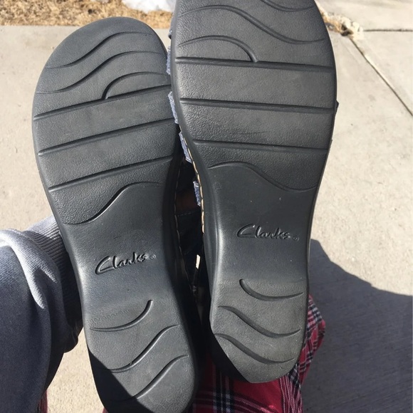 Clarks sandals 9.5 wide - Picture 8 of 10
